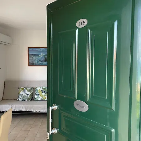 'glyfada' 118 Дом отдыха *