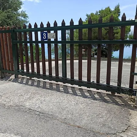 Дом отдыха 'glyfada' 118 *