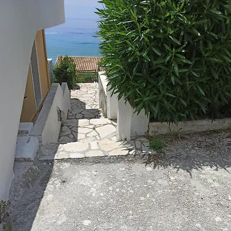 'glyfada' 118