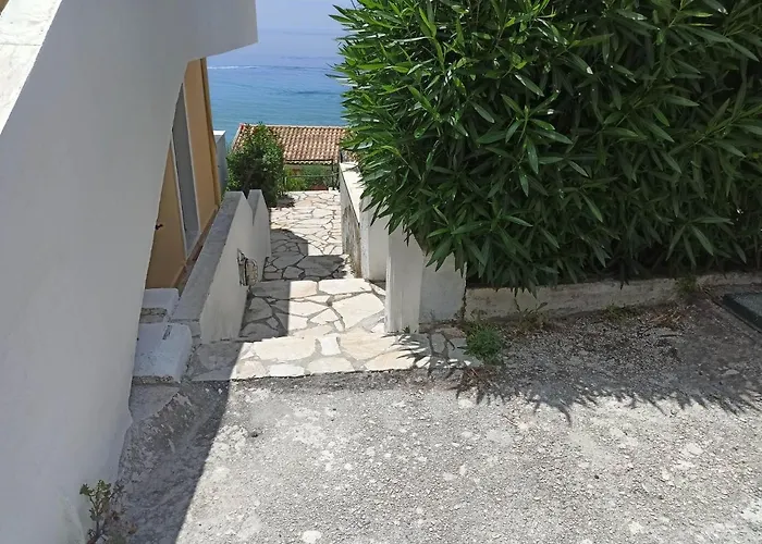 'glyfada' 118